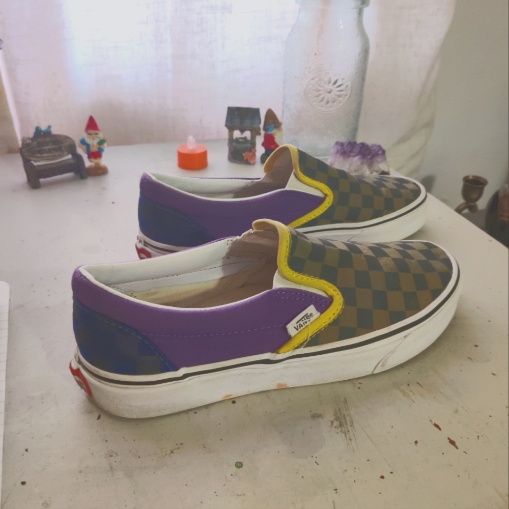 Vans (Not Motor Vehicles)